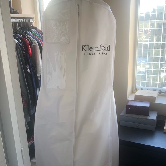 Wedding Dress-LIKE NEW! - Picture 6 of 7